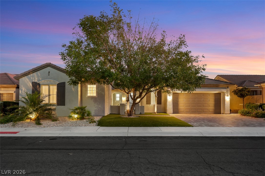 2699 Olivia Heights Avenue Henderson NV 89052