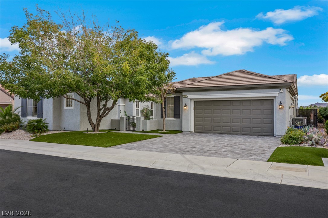 2699 Olivia Heights Avenue Henderson NV 89052