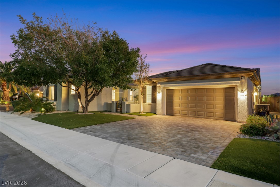 2699 Olivia Heights Avenue Henderson NV 89052