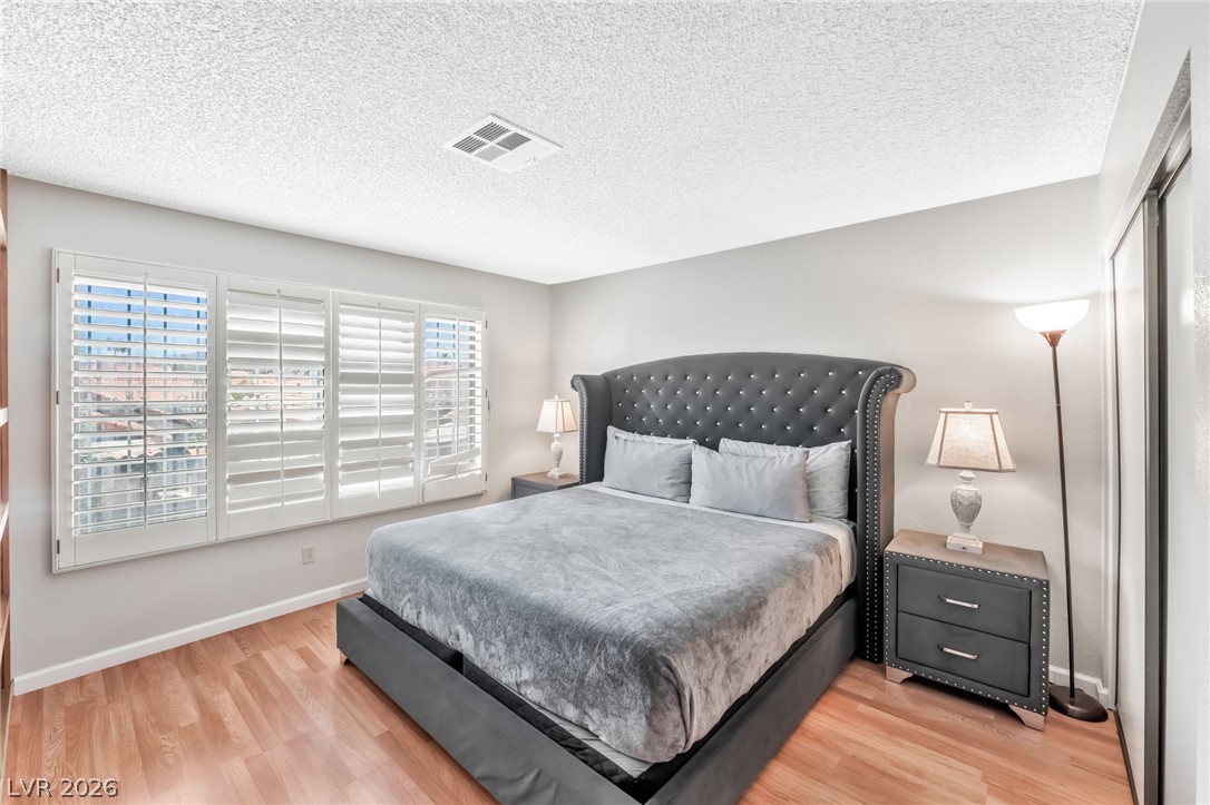 7531 Kalmalii Avenue Las Vegas NV 89147
