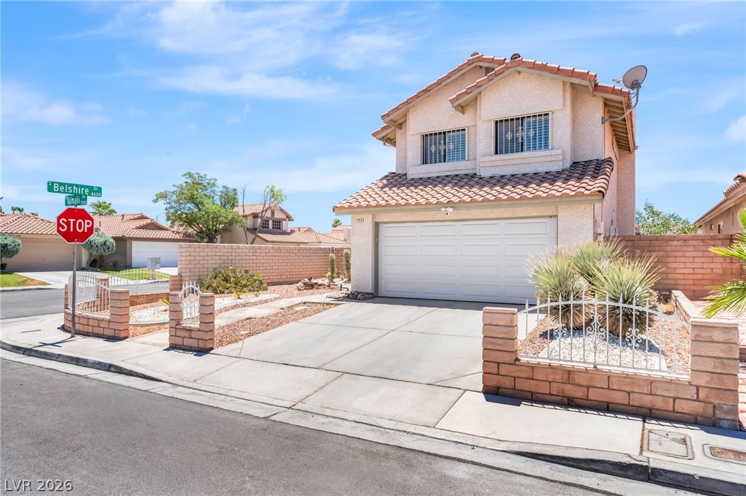 7531 Kalmalii Avenue Las Vegas NV 89147