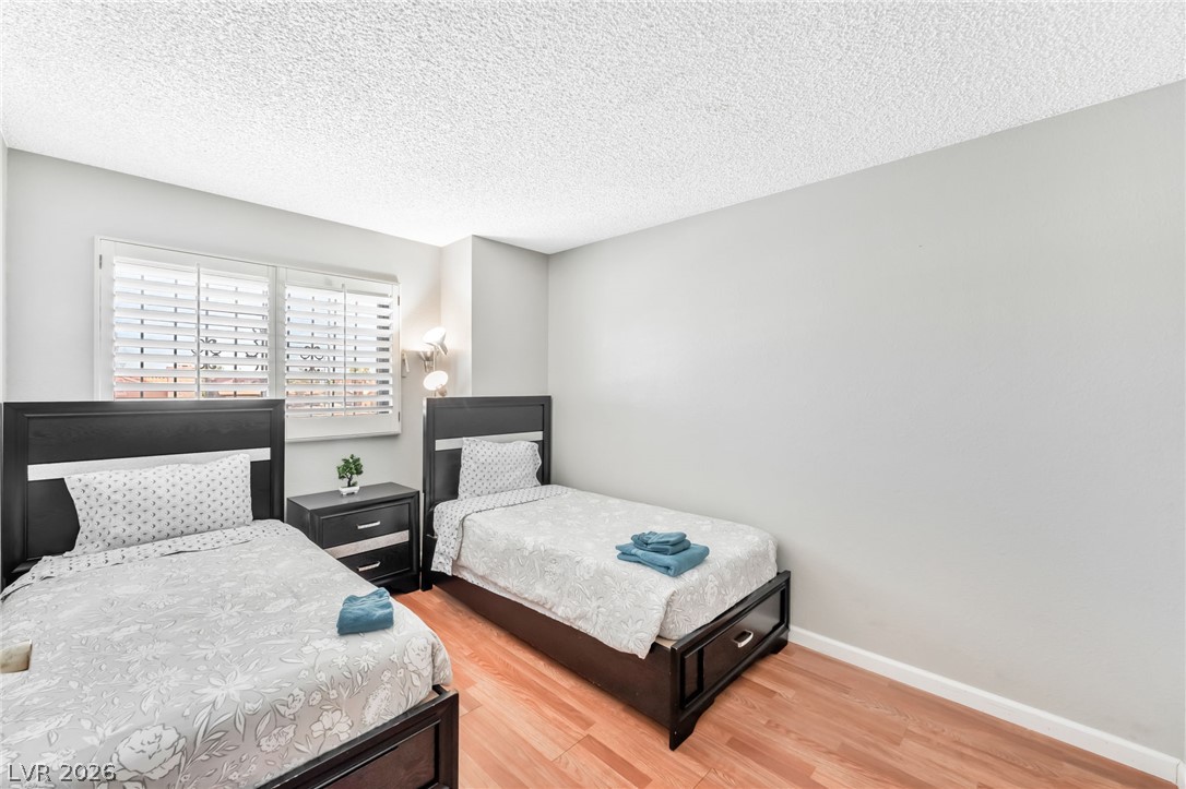 7531 Kalmalii Avenue Las Vegas NV 89147