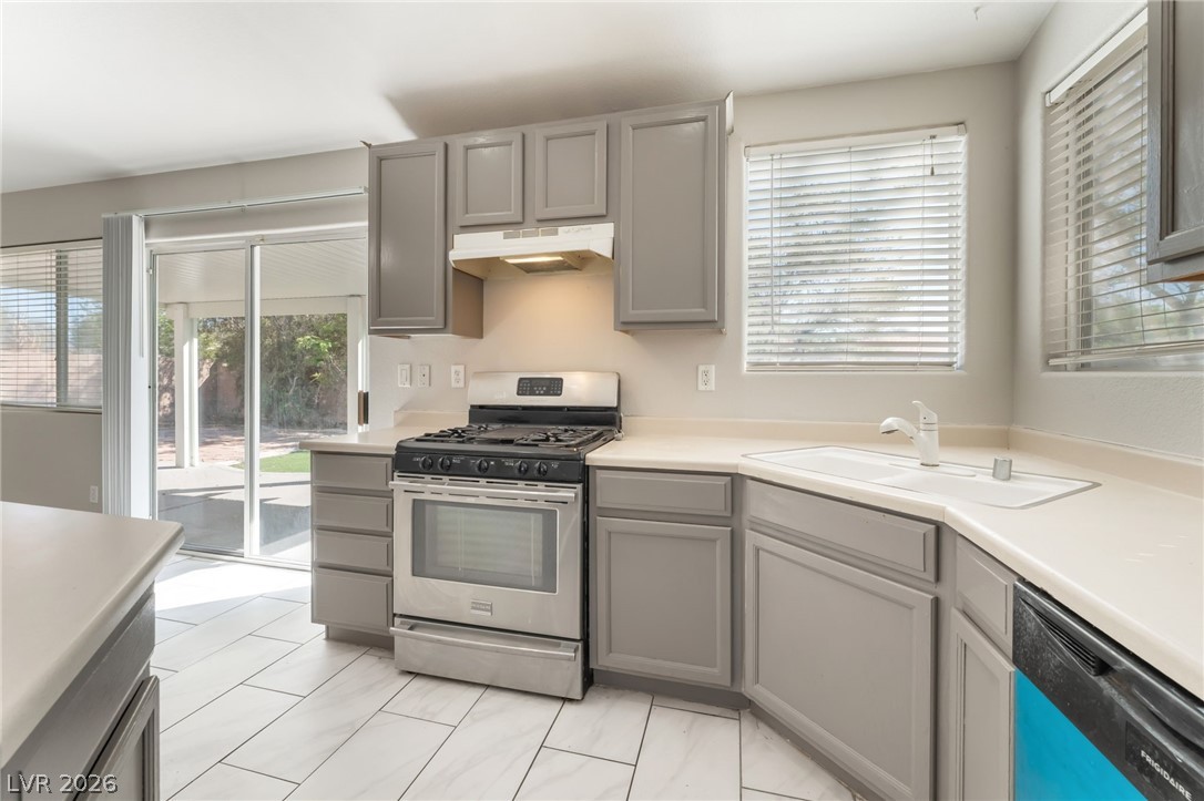 5926 Creekside Sands Lane North Las Vegas NV 89031