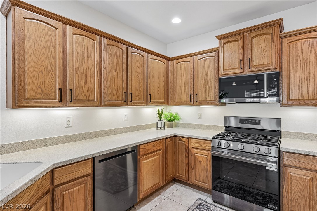 156 Pioneer Peak Place Las Vegas NV 89138