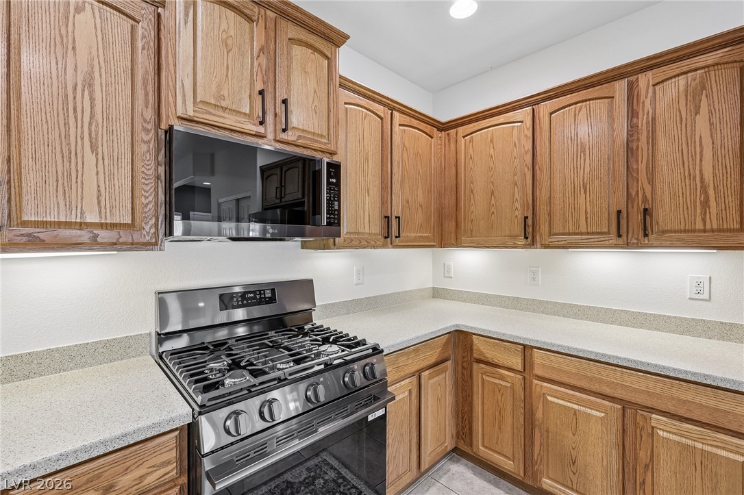 156 Pioneer Peak Place Las Vegas NV 89138