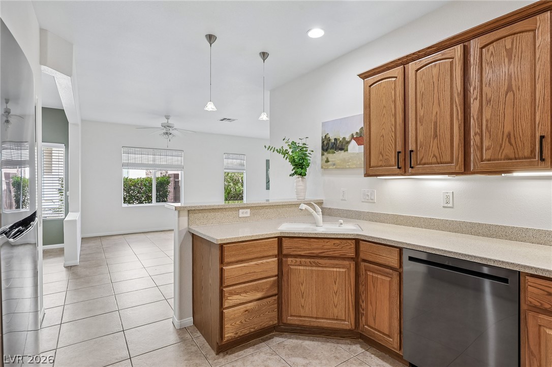 156 Pioneer Peak Place Las Vegas NV 89138