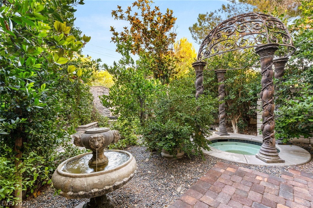 3001 Astoria Pines Circle Las Vegas NV 89107