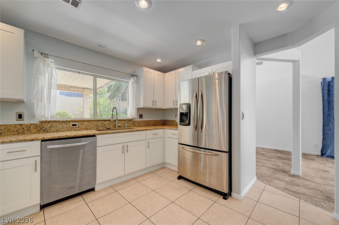 935 Highland Trails Avenue Henderson NV 89015