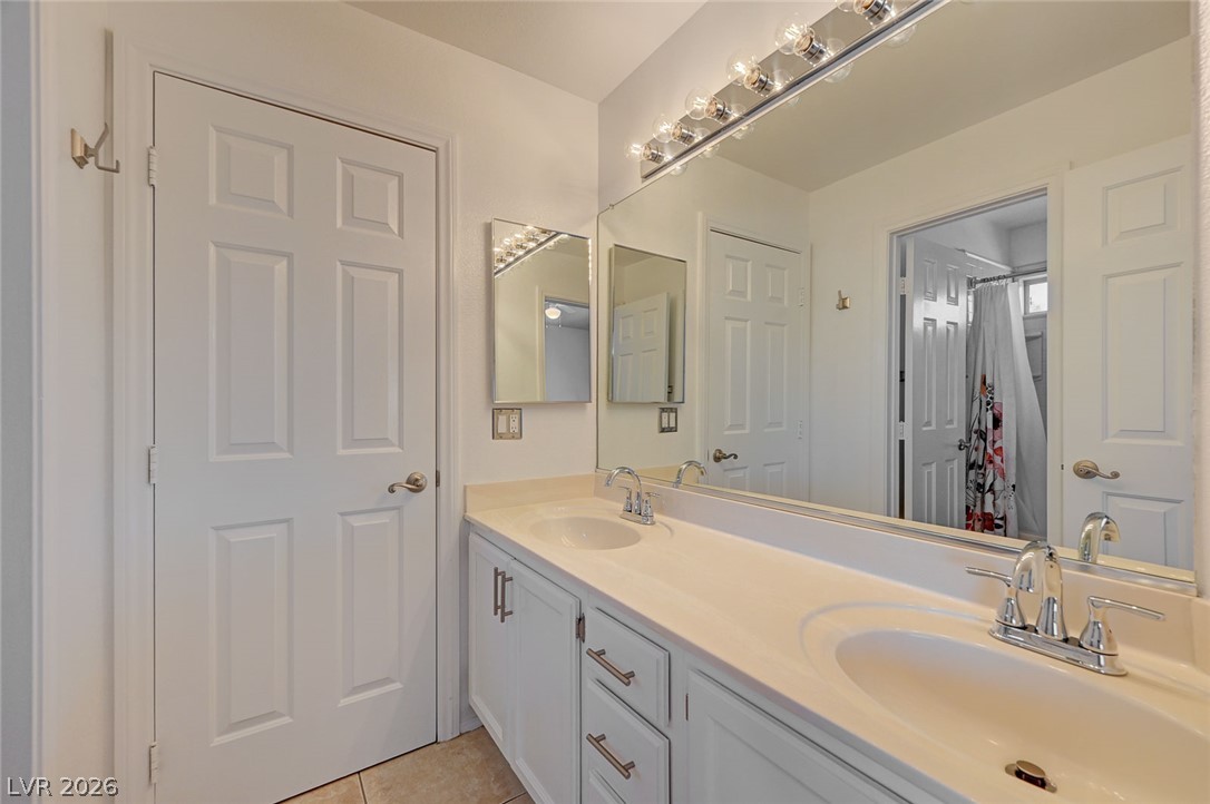 935 Highland Trails Avenue Henderson NV 89015
