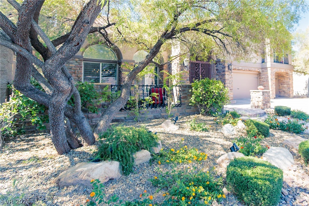4001 Abernethy Forest Place Las Vegas NV 89141