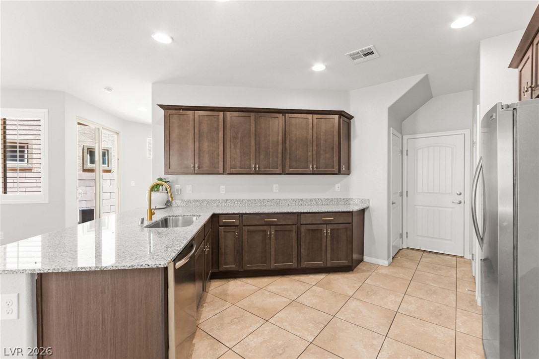 9225 Black Diamond Street Las Vegas NV 89178