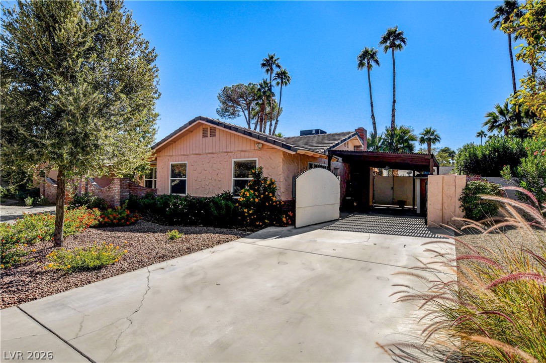 3753 Meadowcrest Drive Las Vegas NV 89121