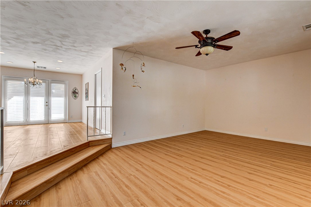 3753 Meadowcrest Drive Las Vegas NV 89121
