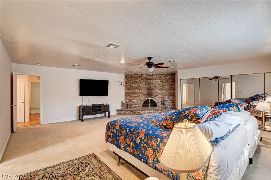 3753 Meadowcrest Drive Las Vegas NV 89121