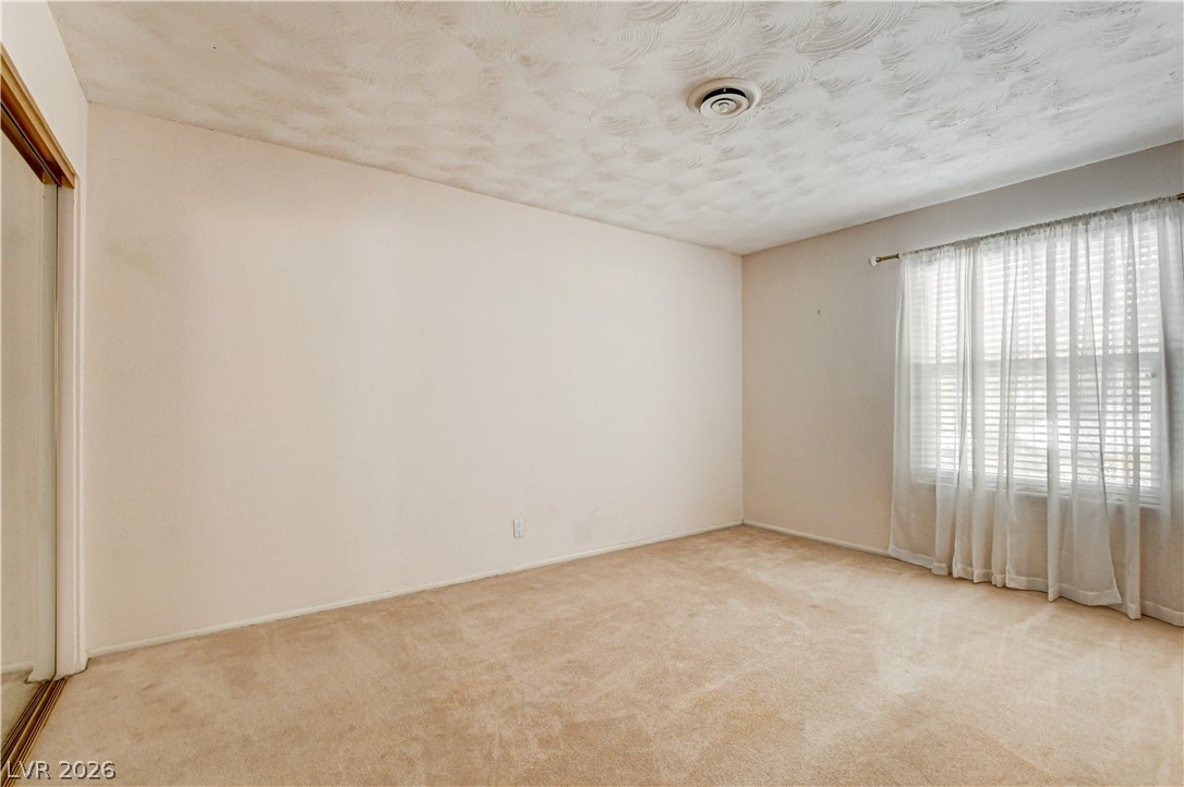 3753 Meadowcrest Drive Las Vegas NV 89121