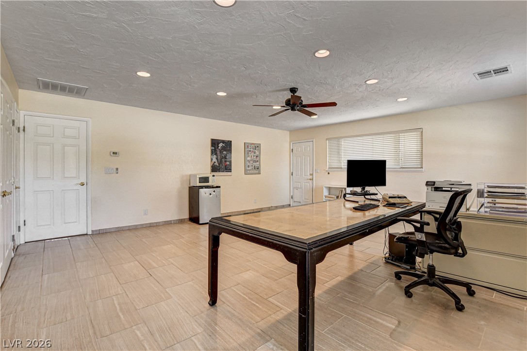 3753 Meadowcrest Drive Las Vegas NV 89121