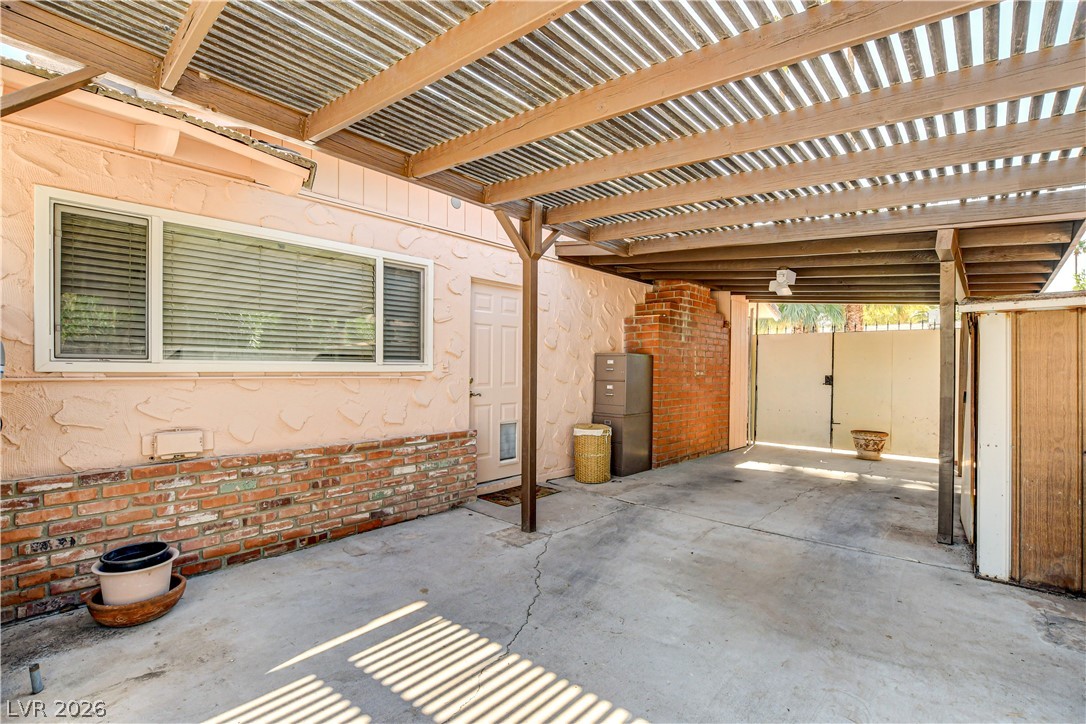 3753 Meadowcrest Drive Las Vegas NV 89121