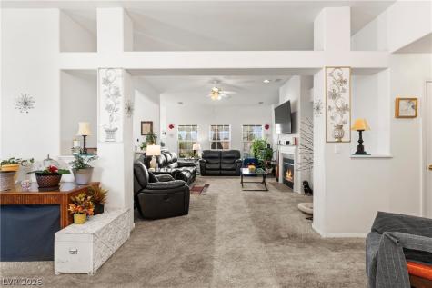 5113 Elm Grove Drive Las Vegas NV 89130