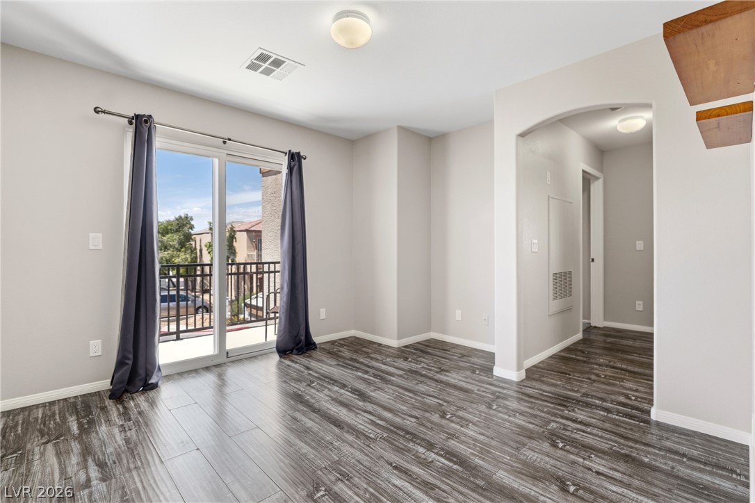 10388 Midseason Mist Street Las Vegas NV 89183