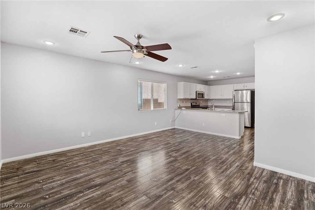 10388 Midseason Mist Street Las Vegas NV 89183