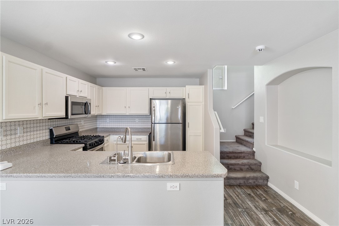 10388 Midseason Mist Street Las Vegas NV 89183