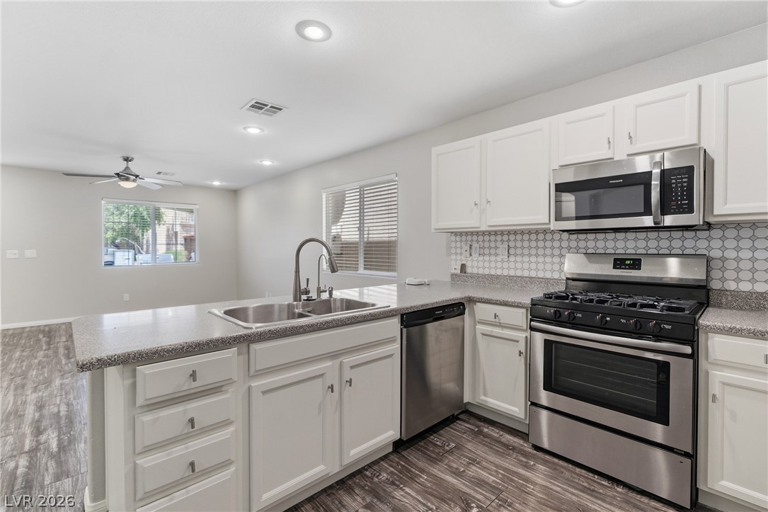 10388 Midseason Mist Street Las Vegas NV 89183