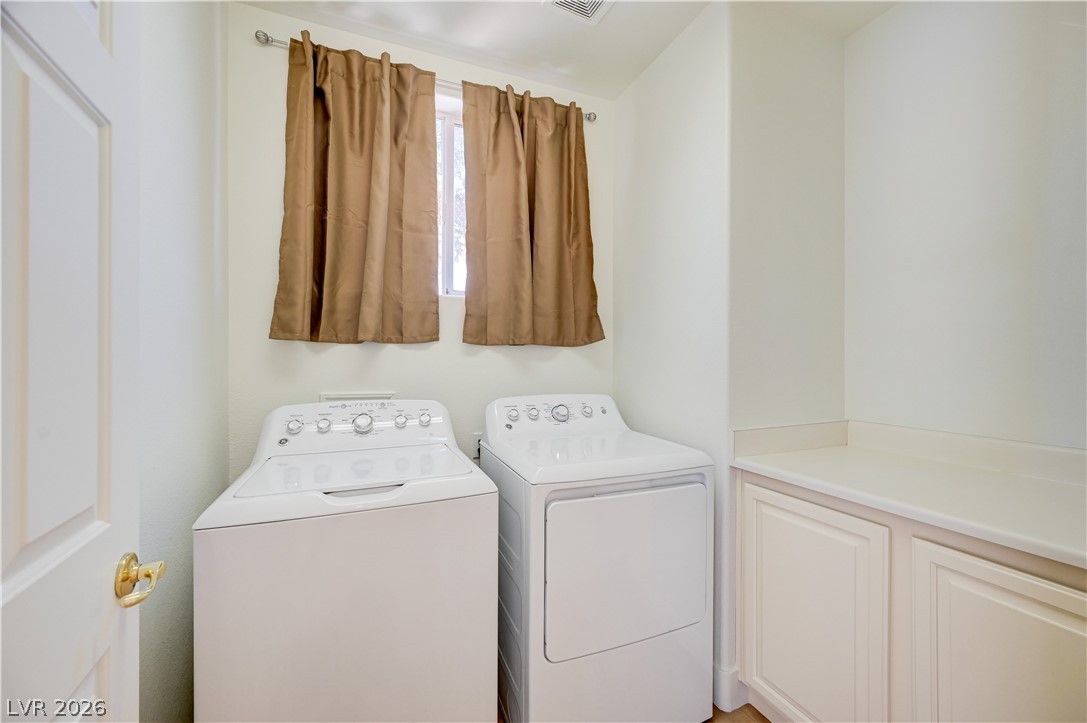 356 Lakewood Garden Drive Las Vegas NV 89148