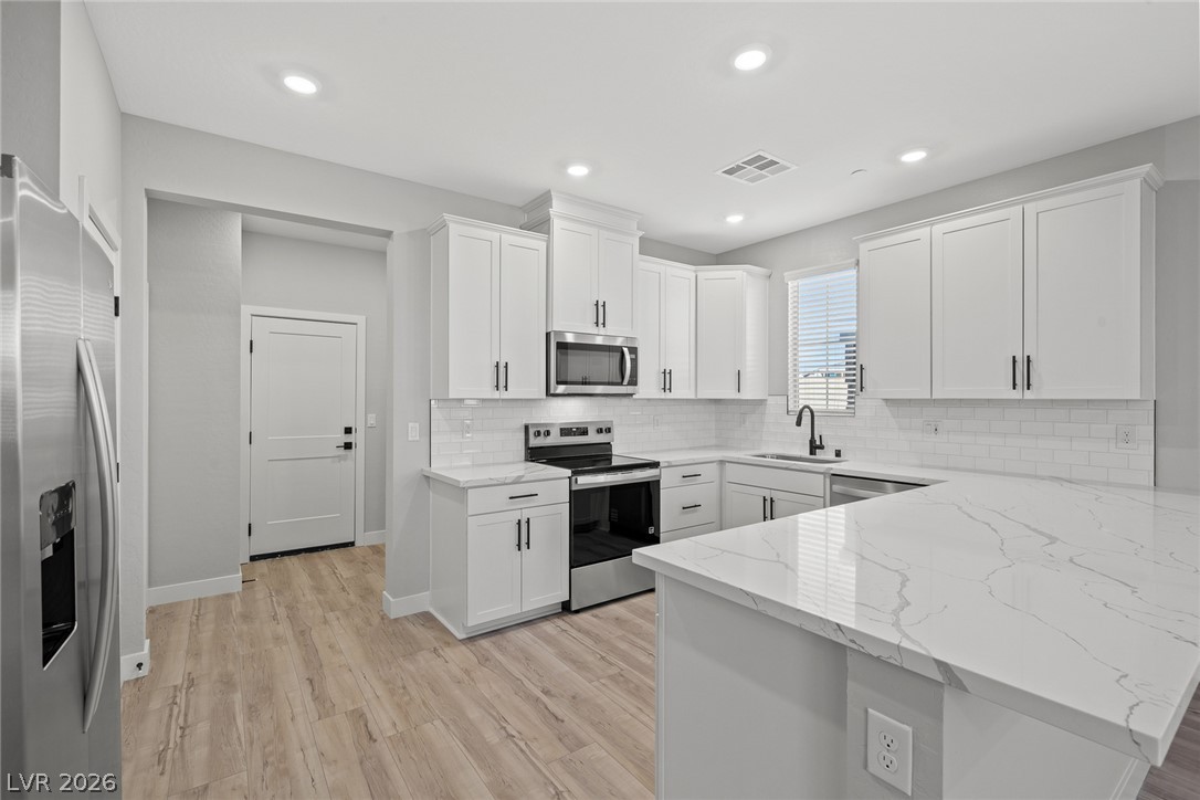8352 Weidler Street Las Vegas NV 89166