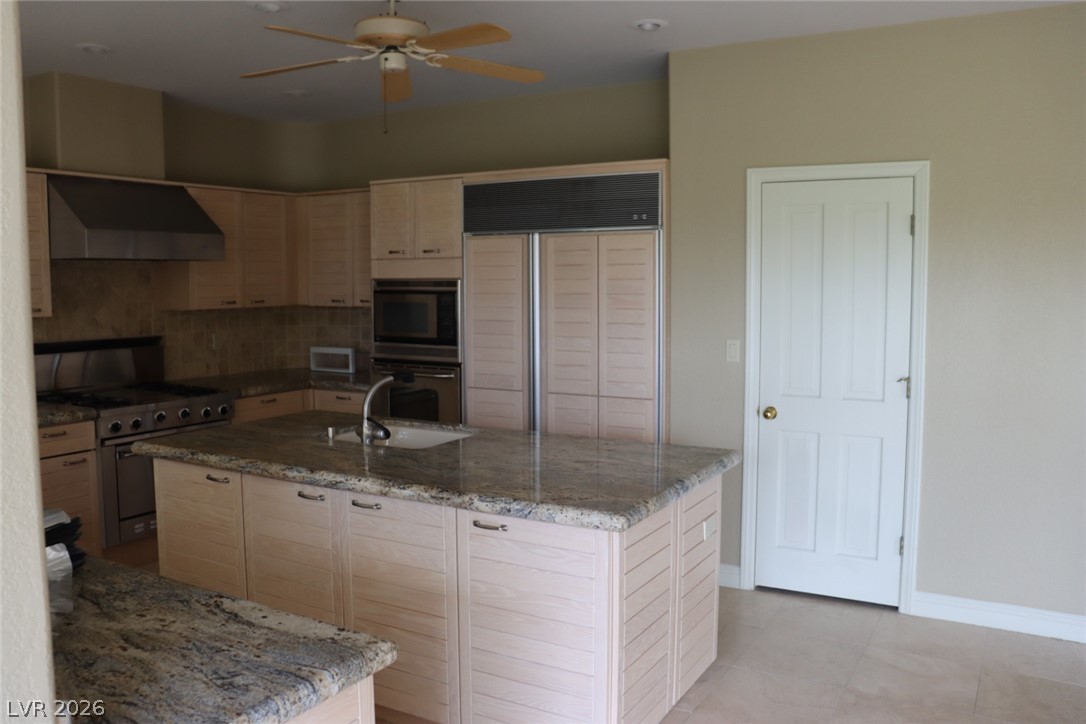 7890 Castle Pines Avenue Las Vegas NV 89113