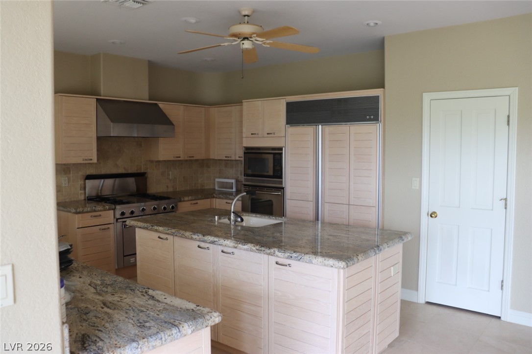 7890 Castle Pines Avenue Las Vegas NV 89113