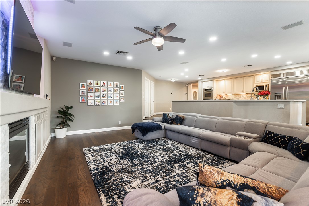 2416 Legacy Island Circle Henderson NV 89074