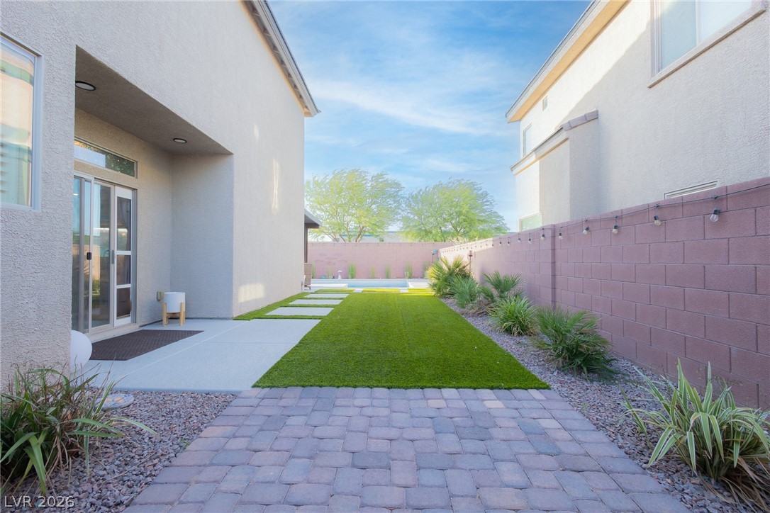 6844 Vista Roma Avenue Las Vegas NV 89139