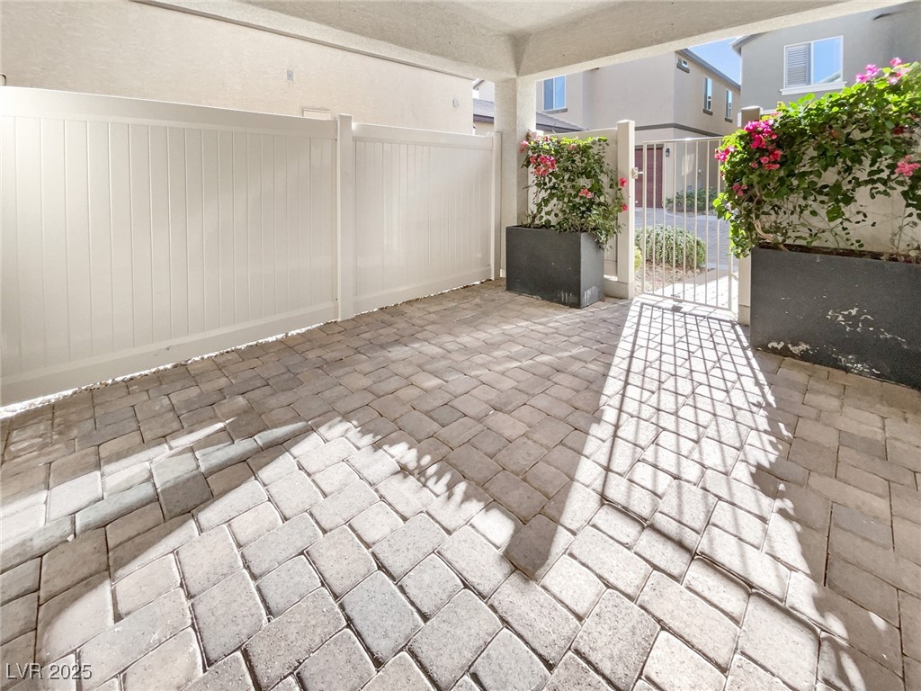 6106 Scarlet Leaf Street Las Vegas NV 89148