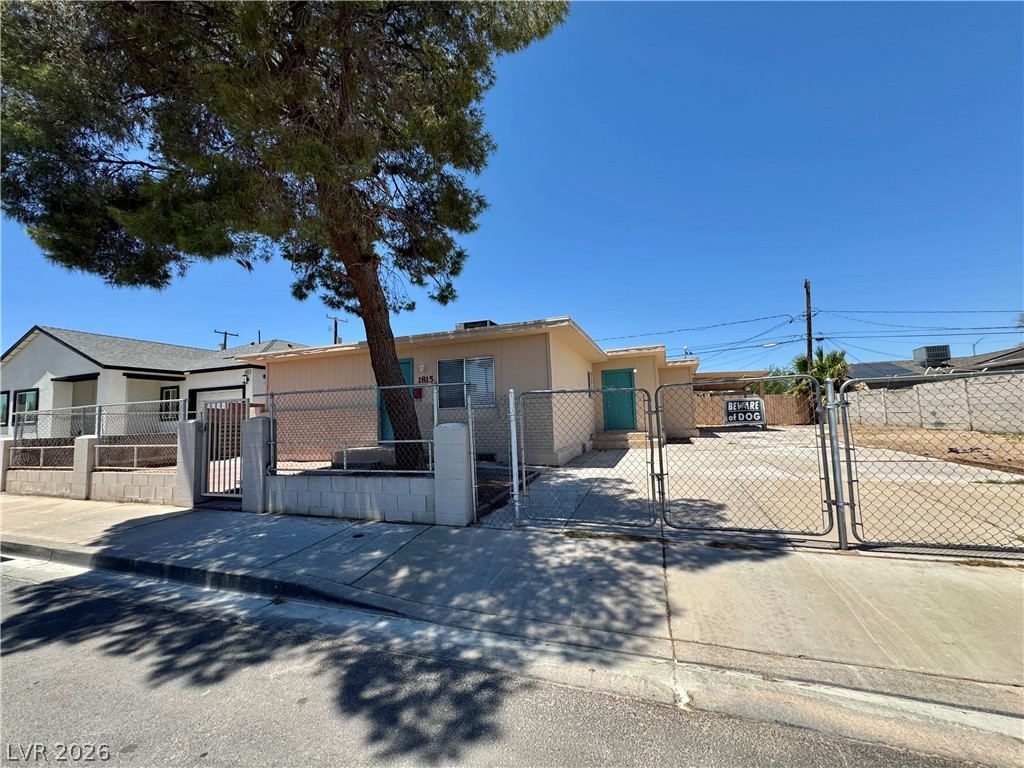 1815 Evelyn Avenue Henderson NV 89011