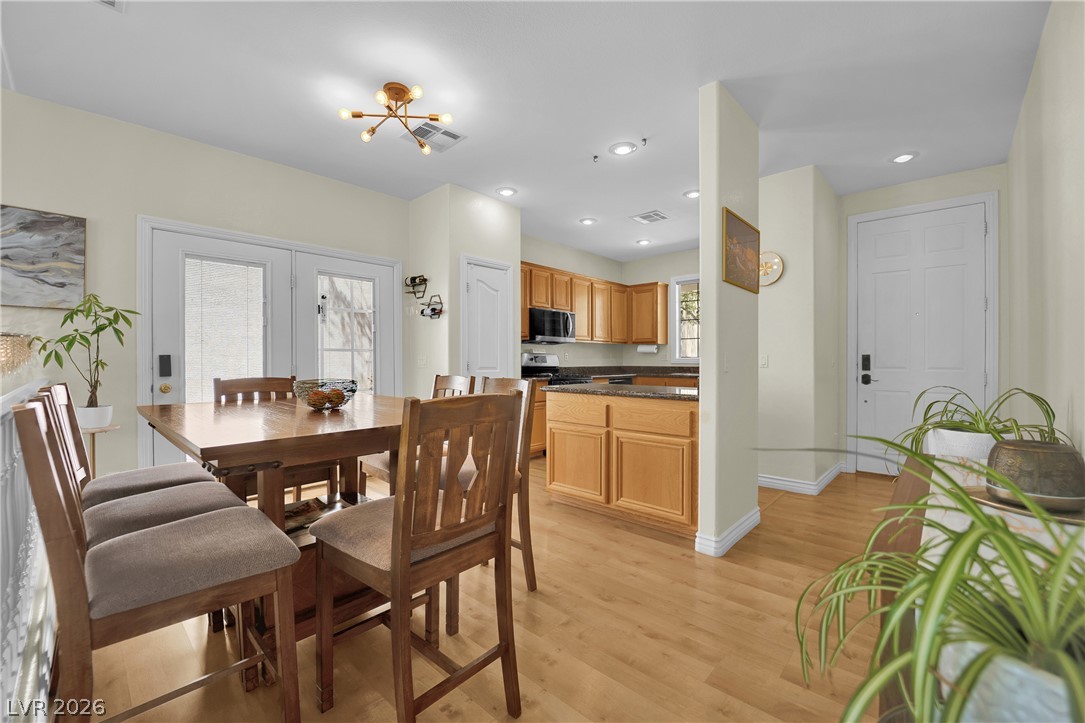 1532 Stone Valley Avenue Las Vegas NV 89183