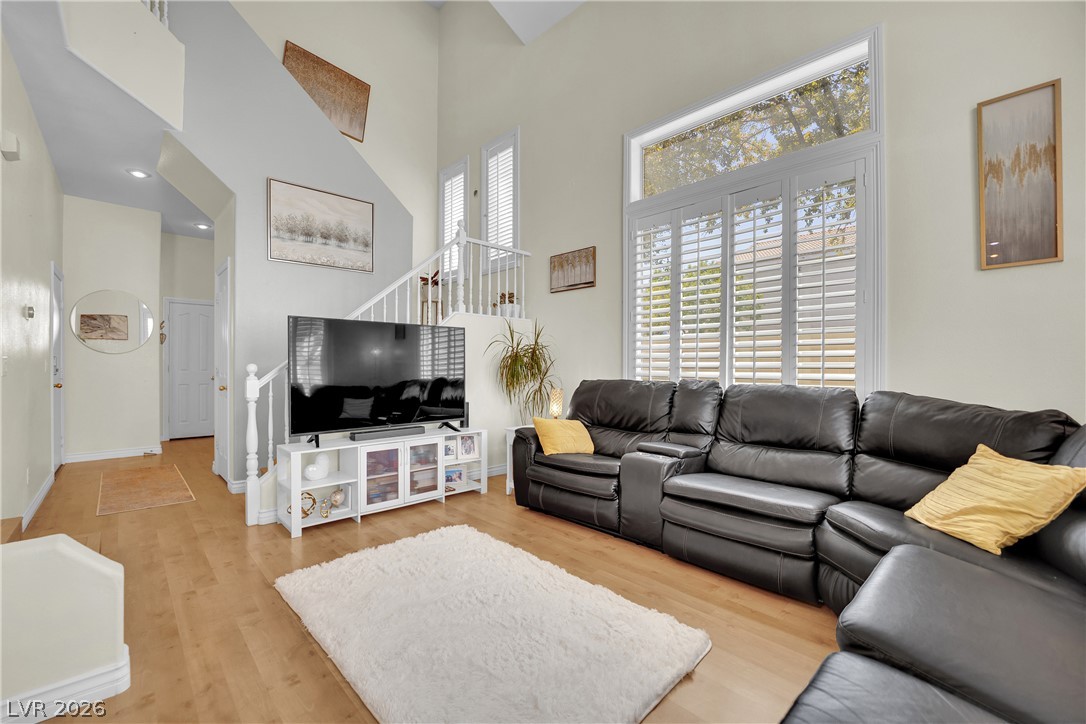 1532 Stone Valley Avenue Las Vegas NV 89183
