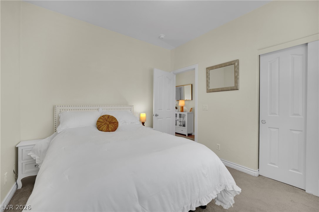 1532 Stone Valley Avenue Las Vegas NV 89183