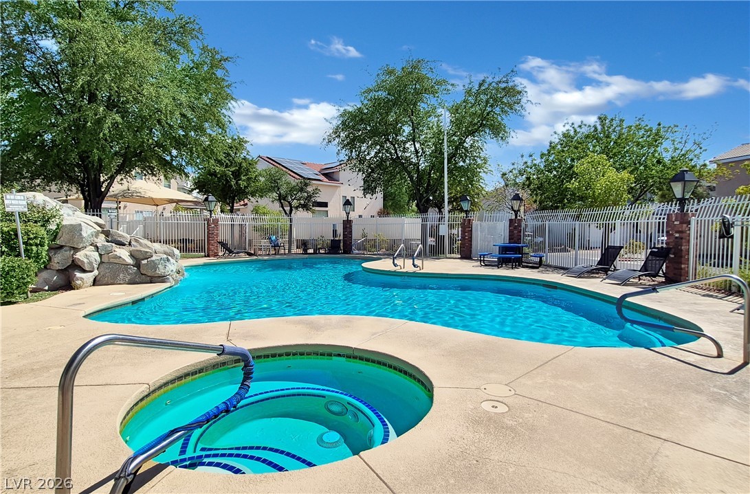 1532 Stone Valley Avenue Las Vegas NV 89183