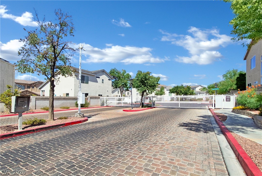 1532 Stone Valley Avenue Las Vegas NV 89183