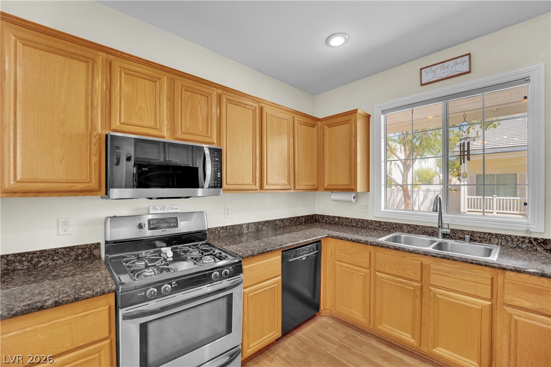 1532 Stone Valley Avenue Las Vegas NV 89183