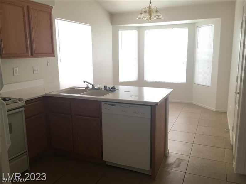 3421 Rose Valley Street North Las Vegas NV 89032