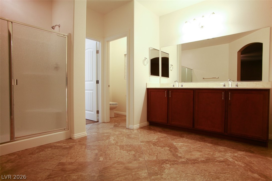 816 Applecross Avenue Henderson NV 89012