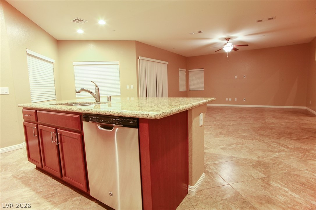 816 Applecross Avenue Henderson NV 89012