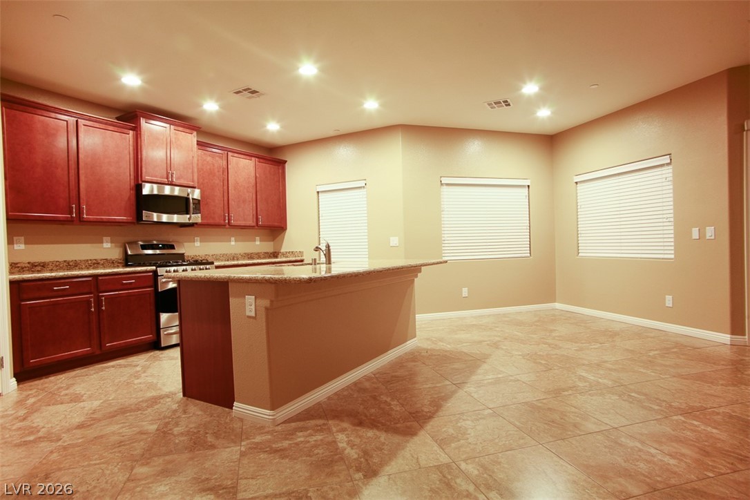 816 Applecross Avenue Henderson NV 89012