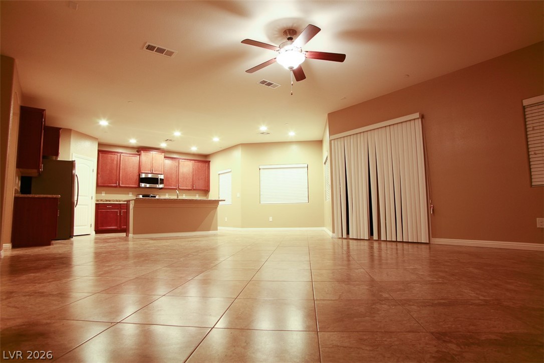 816 Applecross Avenue Henderson NV 89012