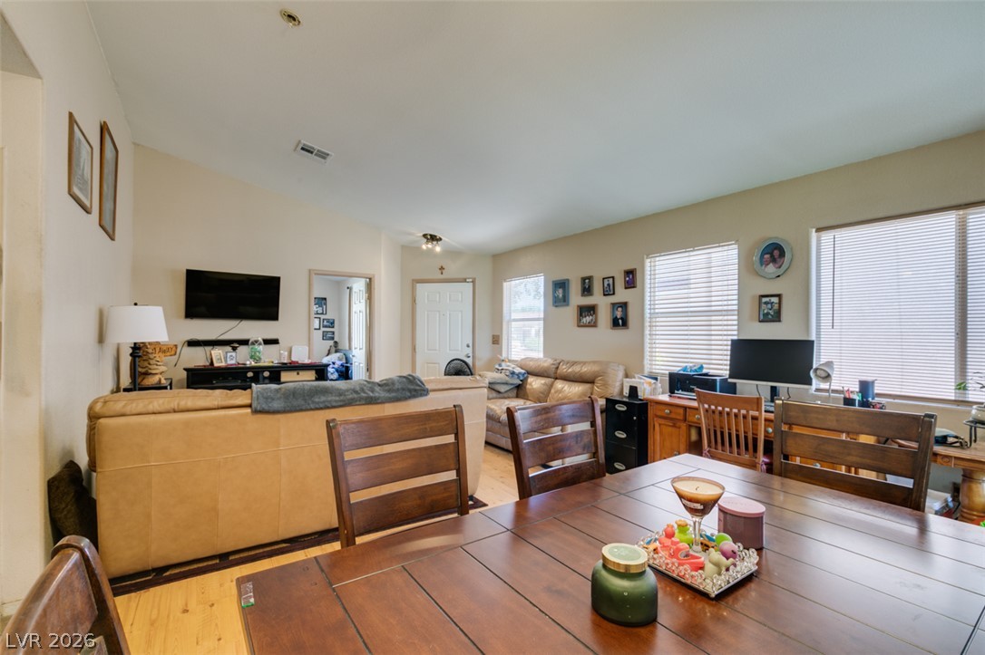 517 Wing Gull Court North Las Vegas NV 89032
