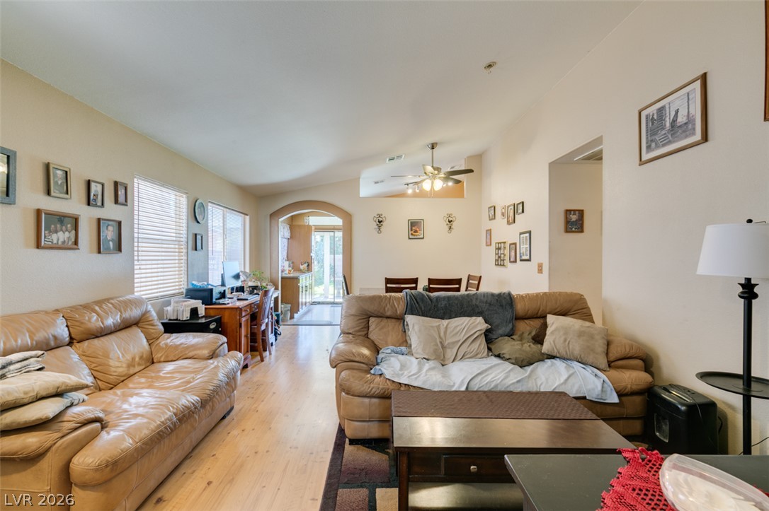 517 Wing Gull Court North Las Vegas NV 89032