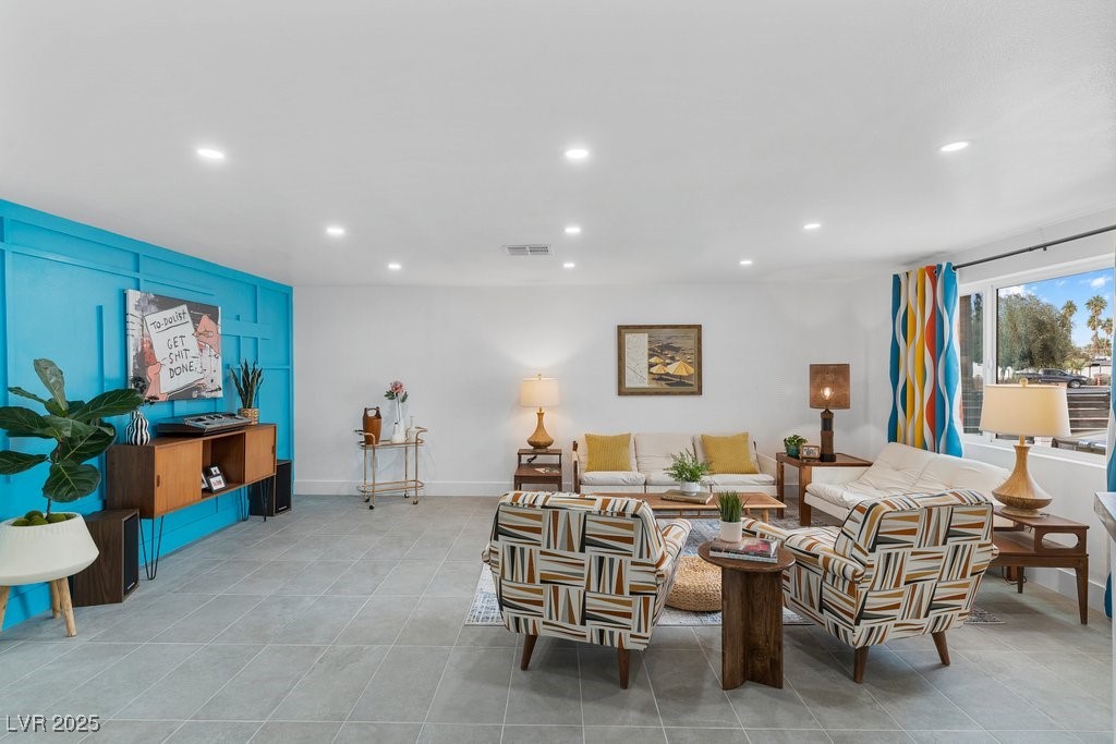 3333 Seminole Circle Las Vegas NV 89169