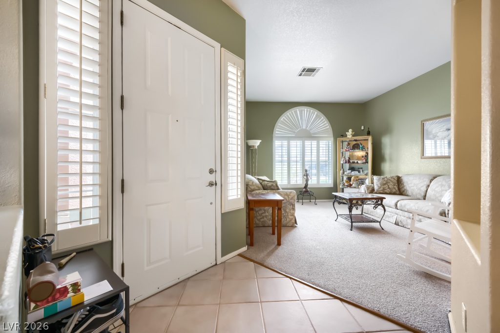 8641 Crest Hill Avenue Las Vegas NV 89145