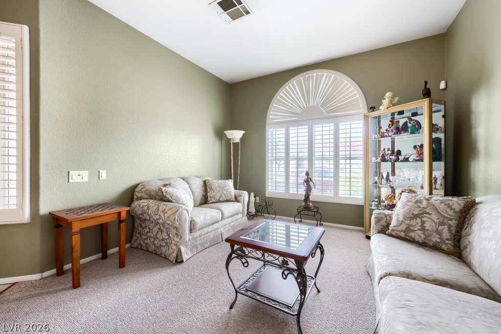 8641 Crest Hill Avenue Las Vegas NV 89145